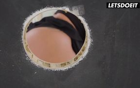 Big Booty Cheating MILF Analyzed by Big Dick Handyman - LATINA MILF