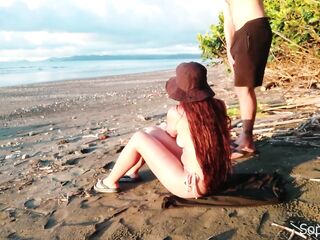 I'M SCREWING A STRANGER! I was at the beach and got banged. Real porn.