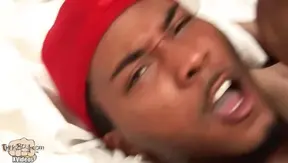 Apple Bottom Pleasure: Thugboy Deepthroats Massive Black Cock – 18+ Blowjobs