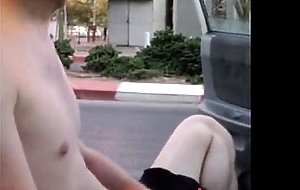 Exhibition Young Guy jacks in traffic