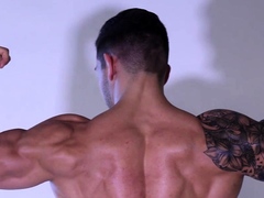 Dalton Sexy And Fit In Studio