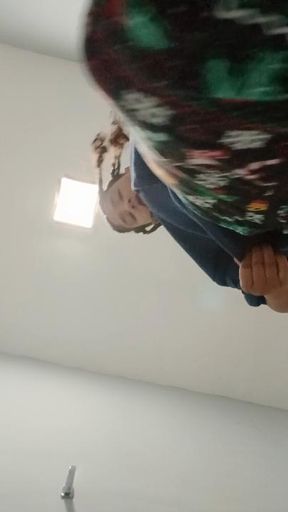 Asshole flexing