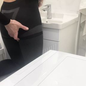 Gym Girl Was Fucking in Her Bathroom After Sport