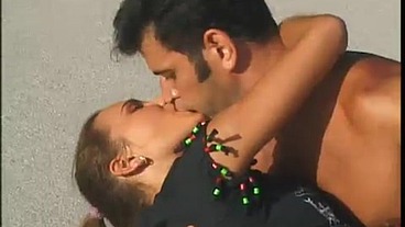 Melanie Has Hardcore Oral and Anal Sex on the Beach with Her Man