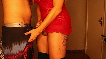 GOZAMOS JUNTOS UM BATENDO PRO OUTRO - We came while jerking each other off