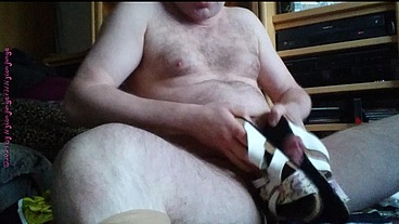 Volles Kondom und Birkenstocks ** SPERMA Fun 2 **