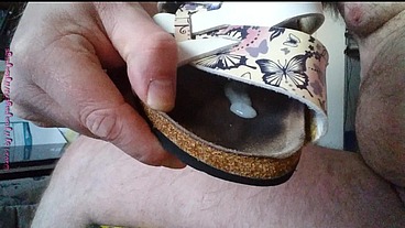 Volles Kondom und Birkenstocks ** SPERMA Fun 2 **