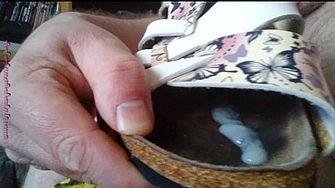 Volles Kondom und Birkenstocks ** SPERMA Fun 2 **