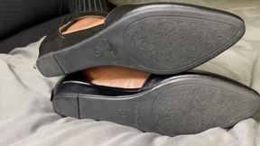 MILF Slowly Slips off Flats in Bed