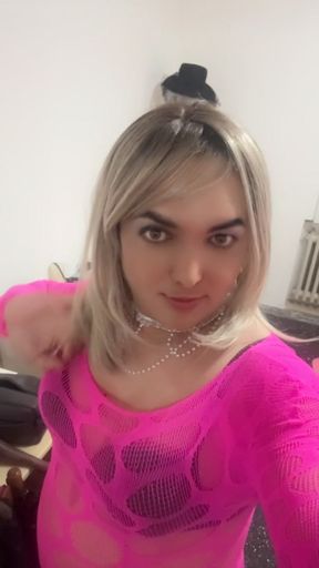 I dressed up again and here I am.