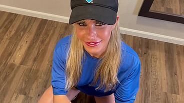 Cassie Bender Delivers Domino's Pizza