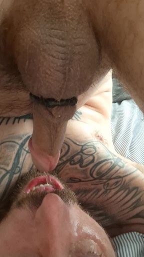 self piss drink in bed