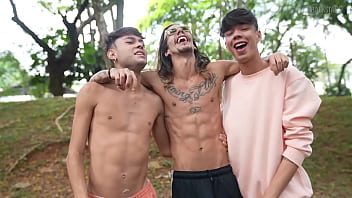 Making Of - Caco Foxx &amp_ Enzo Matteuz &amp_ Hanry Onlyjapa - Bareback (O Safado do parque)