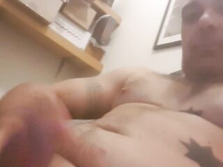 Masturbating with Cum Discharged