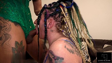 BRAZILIAN TRANS BEAUTY RAILS LIVIE BLAINN HARD