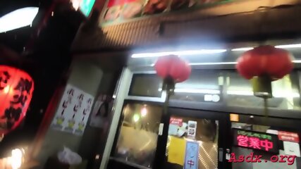 Naked nipponese bimbo gets pussy pleasured