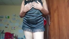 Sri Lankan Teacher Anne in Solo in Her Room