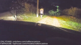 Kolumbialainen konnantukka menee ilman satulaa julkisesti näkökulmasta: intensiivistä nuolemista ja raakaa anaaliseksiä ulkona