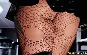 Underground fuck club, Karmen Karma