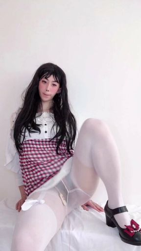 Do you guys love ErinShiomi&#039;s white pantyhose