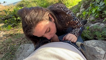 le pedi mamada en varios sitios publicos a mi amiga