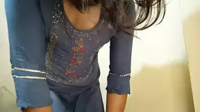 Indian shemale in sexy mood