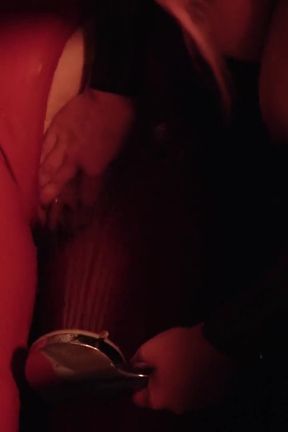 Lesbian Homemade Video Amateur Fuck - Pussy Play MILF Moaning Relax Sex (arya Grander)