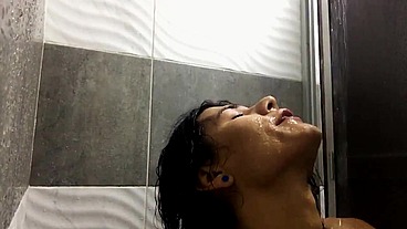 Watch my shower show - dildo deepthroat, dildo assfuck and final cum.