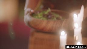 Curvy Violet zerstört vom BBC gechoked gushing Betrug mit Jason