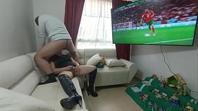 Mi Cu&ntilde_ada Se Toca La Concha Durante La Copa Del Mundo Y Yo Le Follo La Boca Por Puta