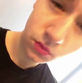 Amature: Solo Twink Jerk Cumpilation