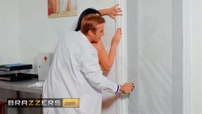Brazzers Doctor Danny Cures Kiki Daniels' Cold Feet With His Enormous Thick Cock