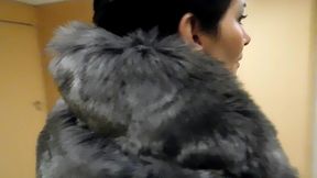 73 despues de los albaniles quise salir a dar una vuelta y estaba todo cerrado , me tuve que cojerme al chofer , capitulo 73