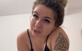 Big Ass Blonde Latina Farts in One Day