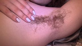 Who Wants to Jerk off While Smelling My Hairy Pits?