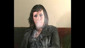 anabelle 20 yr old sfw non-nude smoking clips