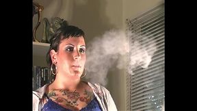 anabelle 20 yr old sfw non-nude smoking clips