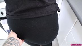 milf step mom with big tits and a big ass australian wife gamer with hentai tattoos fucked in the kitchen while trying to cook