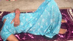 Indian housewife romance and sex videos Indian desi couple sexy video