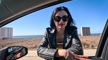 UP YOUR SKIRT AND GET IN THE COCK! Car-Sex with Skinny-Teen Madison