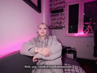 Banged the emo-cutie courier to pay for the order - Lovkis