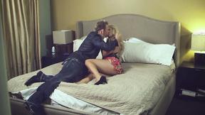 ”Lea Lexus Jumpstarts His Engine”