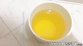 Kinky girl from Japan keeps track of how much she can pee