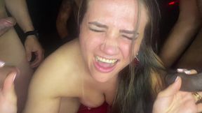 marido corno realiza desejo e leva esposa para foder com seis comedores