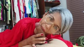 I Decided to Give My Stepson a Massage to Fuck Him and Swallow His Semen, What a Delight.