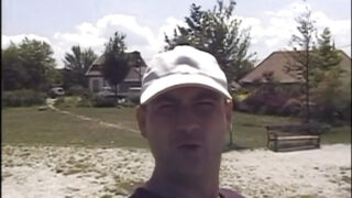 Büyük horoz, Eve Deluxe&#39;ün sıkı kıçını buharlı açık hava sikişinde dövüyor