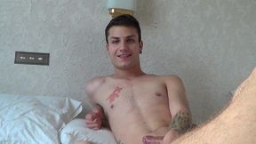 2360 chriss fuck barebakc by the french pornstar romantik