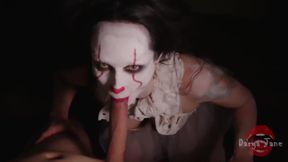 Darya Jane - Pennywise sucks and deepthroats with her scary clown mouth (IT Parody)