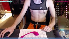 Snauwflake is having fun on chaturbate - Part 1