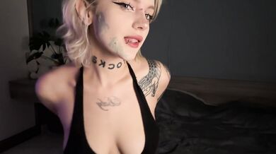 Alt girl with big tits and tattoos drools in ahegao, plays with herself and begs to be fucked